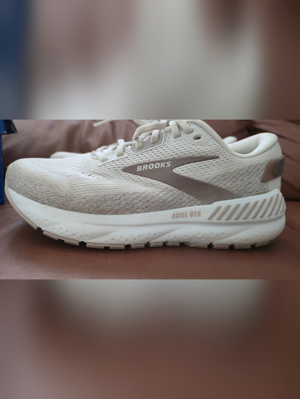 Brooks Ariel GTS 24 Women's Size 8 Extra Wide Running Shoes